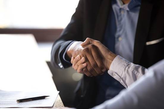 تفاوت مشارکت با پیمانکاری